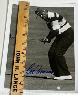 Autographed Black & White Promotional Photo of Golfer Lee Trevino