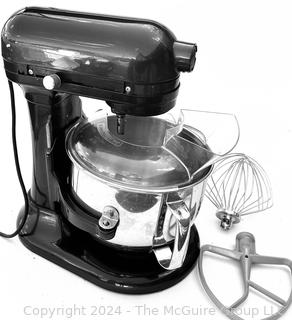 Kitchen Aid Pro-Line 7-Qt Stand Mixer with Attachments