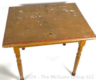 Painted Wooden Side Table with Turned Legs. Measures 22w x 17d x 20h"