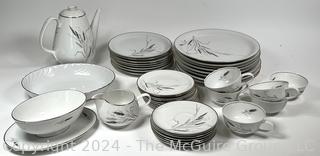 Set of Easterling Bavarian China in Ceres Pattern.