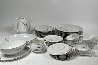 Set of Easterling Bavarian China in Ceres Pattern.