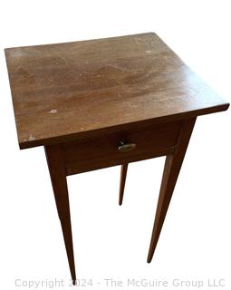 Tapered Leg End Table with Drawer. Measures 16 x 14.5 x 29.5h"