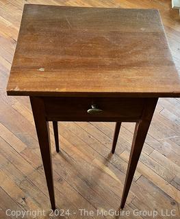 Tapered Leg End Table with Drawer. Measures 16 x 14.5 x 29.5h"