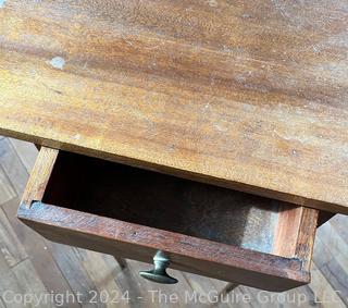 Tapered Leg End Table with Drawer. Measures 16 x 14.5 x 29.5h"