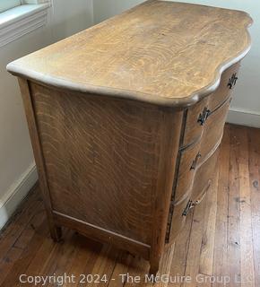 Oak Four (4) Drawer Serpentine Chest of Drawers Dresser. Measures 45w x 23d x 32h"