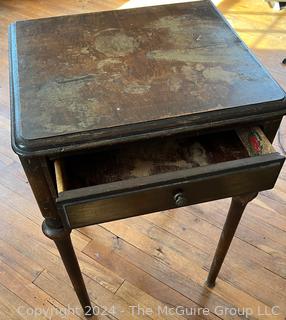 Michigan Furniture C0. Mahogany End Table with Drawer. Measures 18w x 16d x 28h"