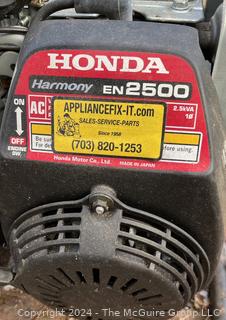 HONDA Harmony EN2500 Gas Generator. Untested