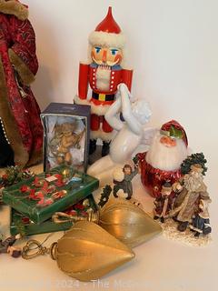 Grouping of Christmas Ornaments 