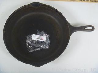 Wagner Ware Sidney -0- Cast Iron Skillet 