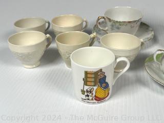 Porcelain Tea Cups and Saucers 