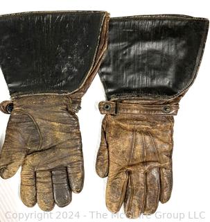 Gauntlet Motorcycle Gloves and Leather Riding Chaps