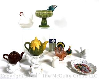 Collection of Decorative Glassware Including Hens on Nests.