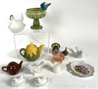 Collection of Decorative Glassware Including Hens on Nests.