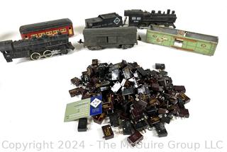 Lionel Train Including Coal Tender, Engine, Pullman Car and Bag of Vintage Electronic Single Throw Switches (N16-00A, 2 Amp , 125 V.A.C.)