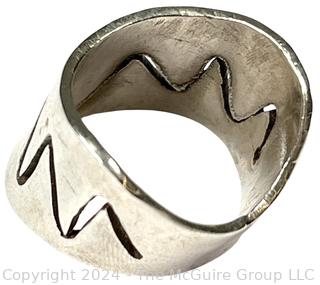 Sterling Silver Modernist Ring. 10.8g