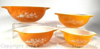 Four (4) Piece Pyrex Nesting Mixing Bowls