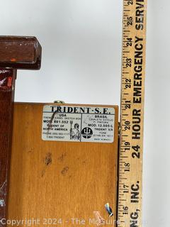 Mahogany French Easel By Trident El Greco Model #801-552