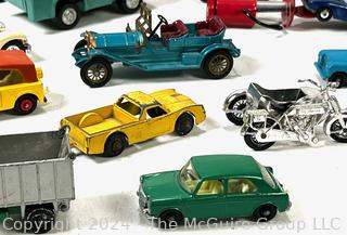 Toy Cars Including Matchbox and Lensey in Carrying Case