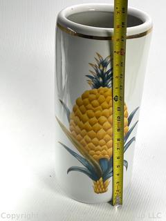 White Porcelain Ceramic Umbrella Stand with Pineapple