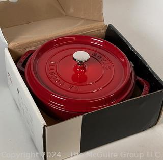 Red Staub Round Cast Iron Dutch Oven Cocotte, 4 Qt. Model # 1102406. New NIB