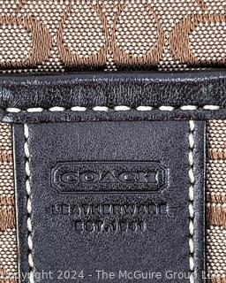 Coach Signature C Crossbody Handbag. 