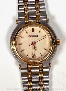 Gucci 9000L White Silver Ladies Watch