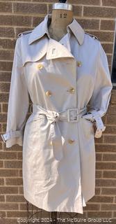 Ladies Brooks Brothers Trench Coat Size 4