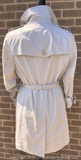 Ladies Brooks Brothers Trench Coat Size 4