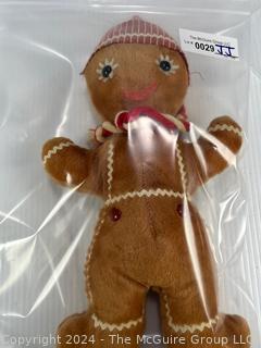 Knickerbocker Stuffed Gingerbread Man Cal-T-5 Toy Doll