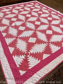 Hand Stitched Pink and White Quilt in the Pineapple Pattern. 73" x 85"