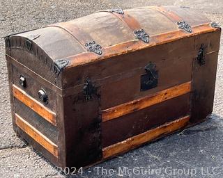 Dome Lidded Steamer Trunk (30 x 16 x 19") 