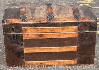 Dome Lidded Steamer Trunk (30 x 16 x 19") 