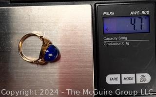 Cabochon Lapis in 18kt Yellow Gold Ring. 4.7 grams