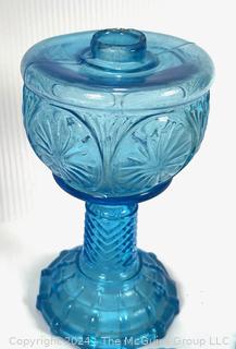 Fenton Art Glass Including Blue & Amber Daisy & Button  