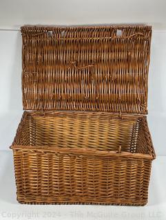 Wicker Reed Picnic Basket with Lid.  Measures 15 x 22 x 10"T  