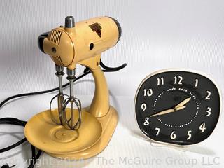 Sunbeam Mixmaster Model 7B (Powers On) and Mid Century Kitchen Wall Clock