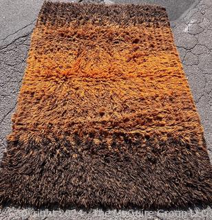 Svängstaryan Vågsvall Wool Mid Century Hand Hooked Brown Ombre Shag Area Rug Made in Sweden. 64" x 92".