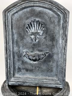 Resin Outdoor Garden Fountain with Pump. 17 x 26.5"