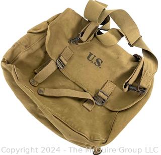 U.S. WWII Musette Bag with Shoulder Strap. 