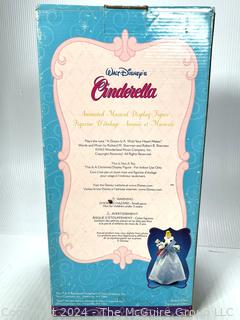 1996 Telco Disney Classics Musical Christmas Cinderella Wind Up Doll