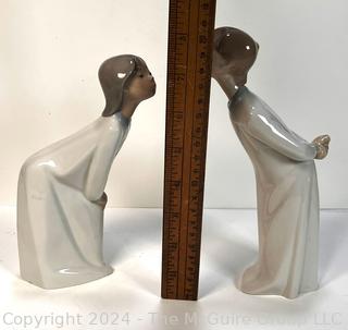 Set of Two (2) Porcelain Lladro Diasa Figurines Girl  and Boy Kissing 