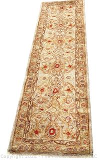 ??????????????? Safavieh Rug. 27 x 96"