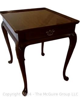 Queen Anne Style Cherry End Table by Henredon.  22" x 26" x 26"