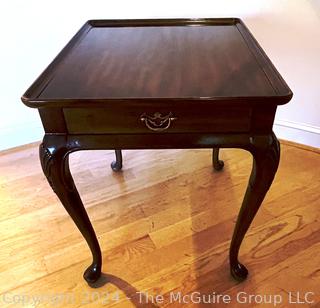 Queen Anne Style Cherry End Table by Henredon.  22" x 26" x 26"