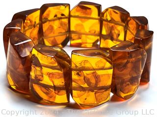 Amber Square Bead Stretch Bracelet. 