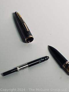 Waternan Fountain Pen - Black with 18K Nib and Trim - Fine Tip