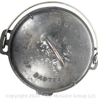 Griswold Cast Iron Tit-Top Baster Pot with Matching Lid