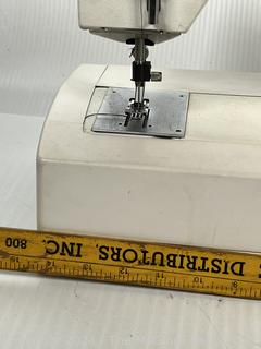 Viking Husqvarna 150E Sewing Machine