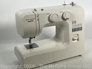 Janome Model 41012 Sewing Machine