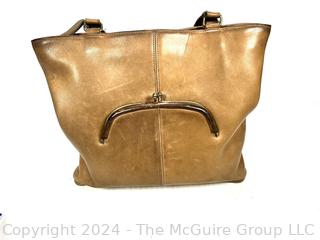 Classic Coach Brown Leather Shoulder Bag with Kiss Lock